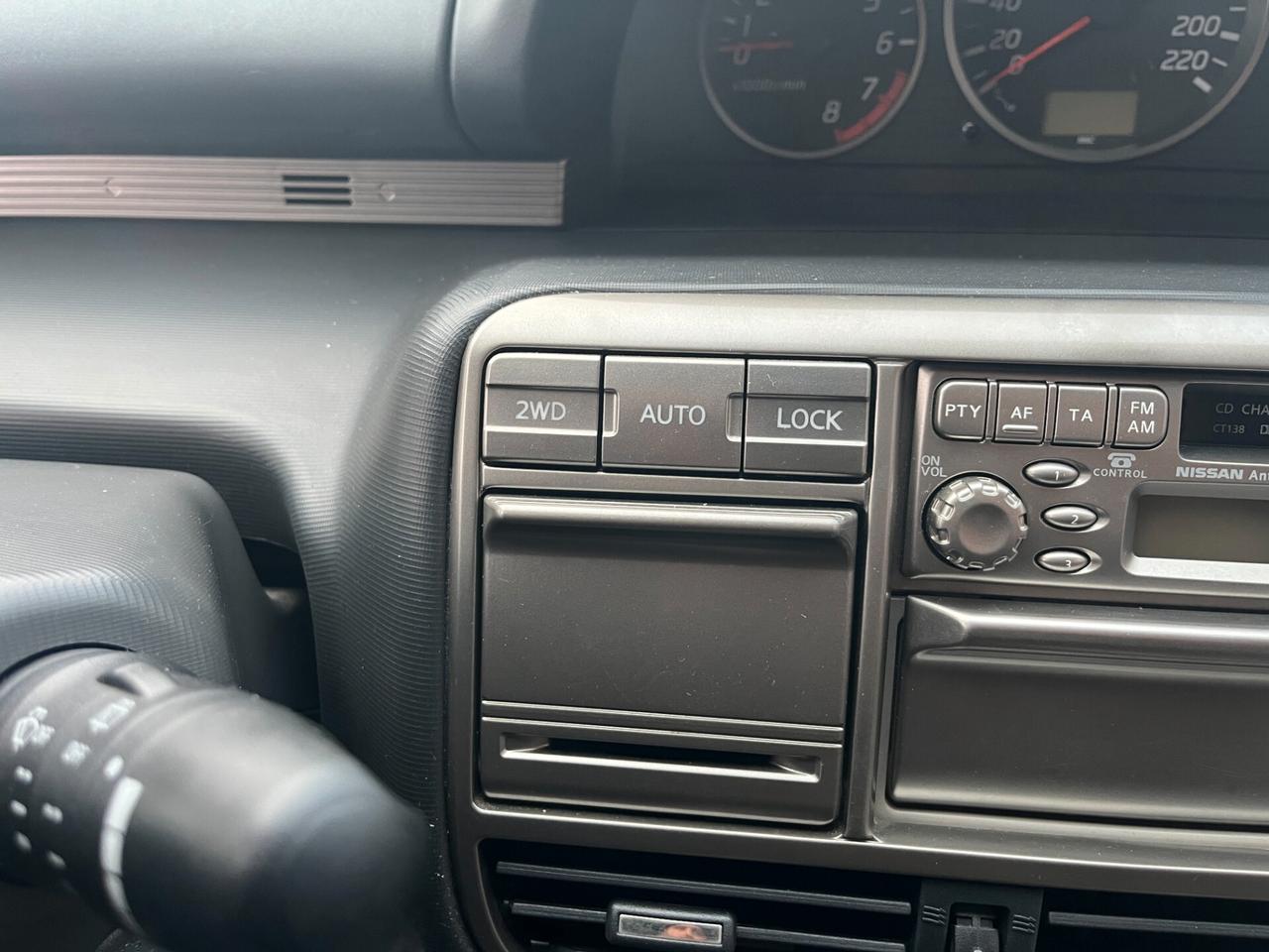 Nissan X-Trail 2.0 4X4 83.000KM EURO3 BENZINA