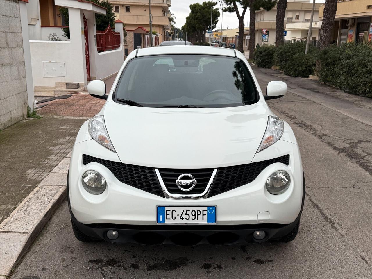Nissan Juke 1.6 Tekna NAVI RETROCAMERA - 2011