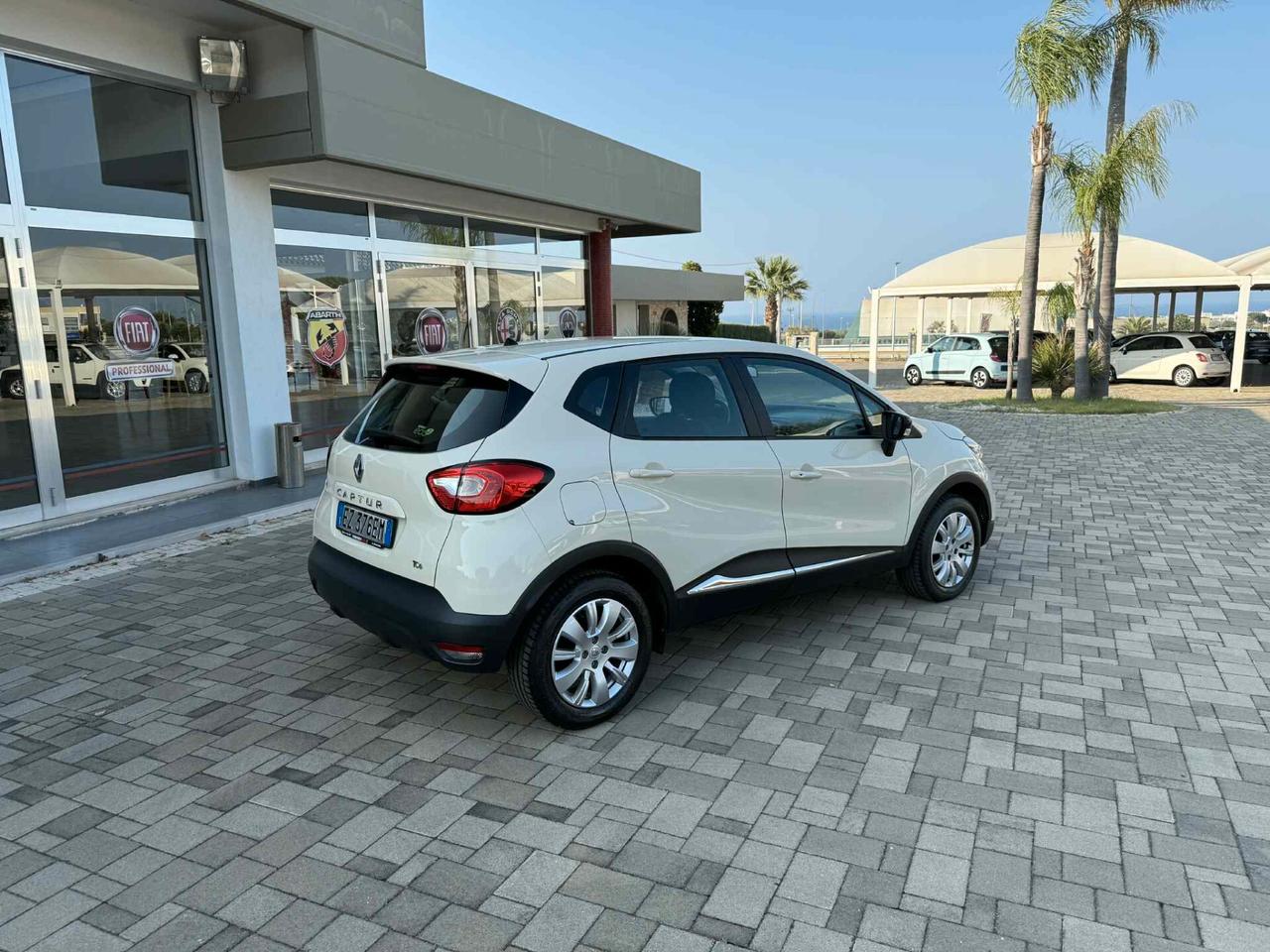 Renault Captur 0.9 TCe 12V 90 CV Start&Stop Live