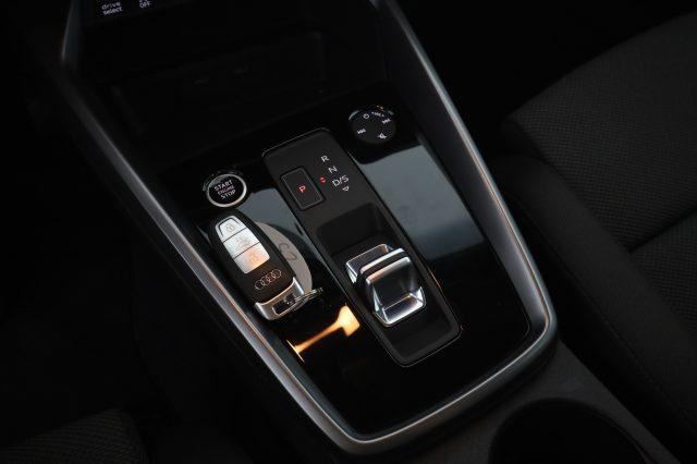 AUDI A3 A3 SPB 30 TDI S tronic