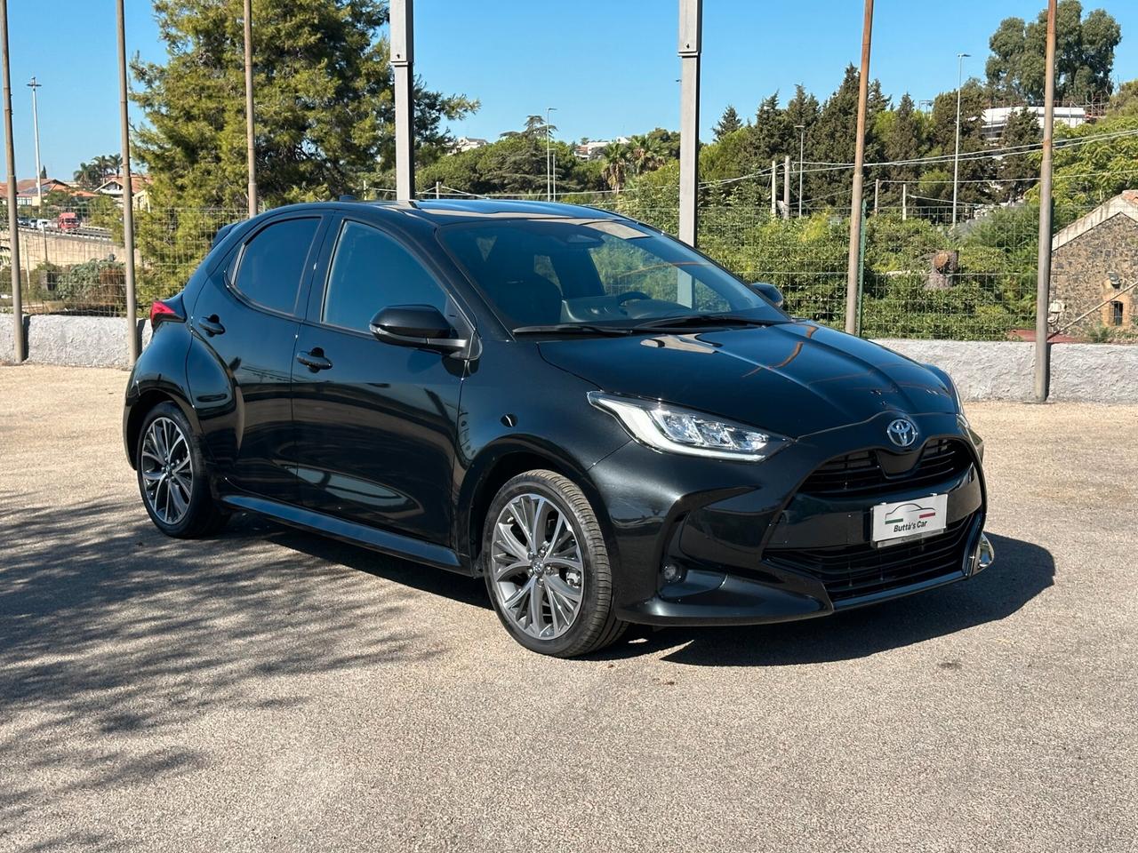 Toyota Yaris 1.5 Hybrid 130 CV Premiere - Garanzia Ufficiale