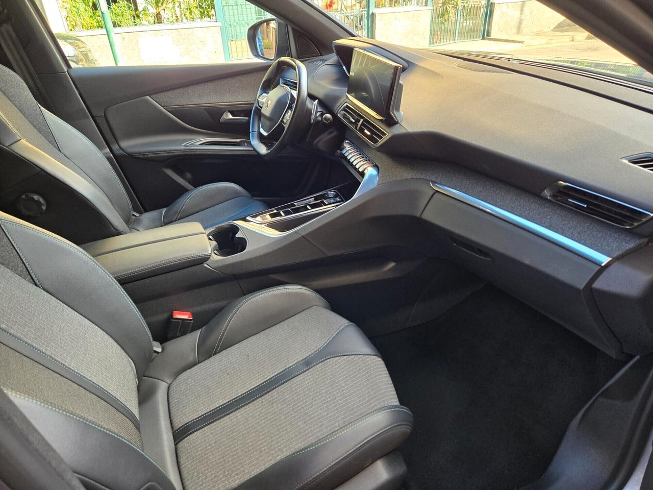 Peugeot 3008 BlueHDi 130 S&S EAT8 Allure Pack