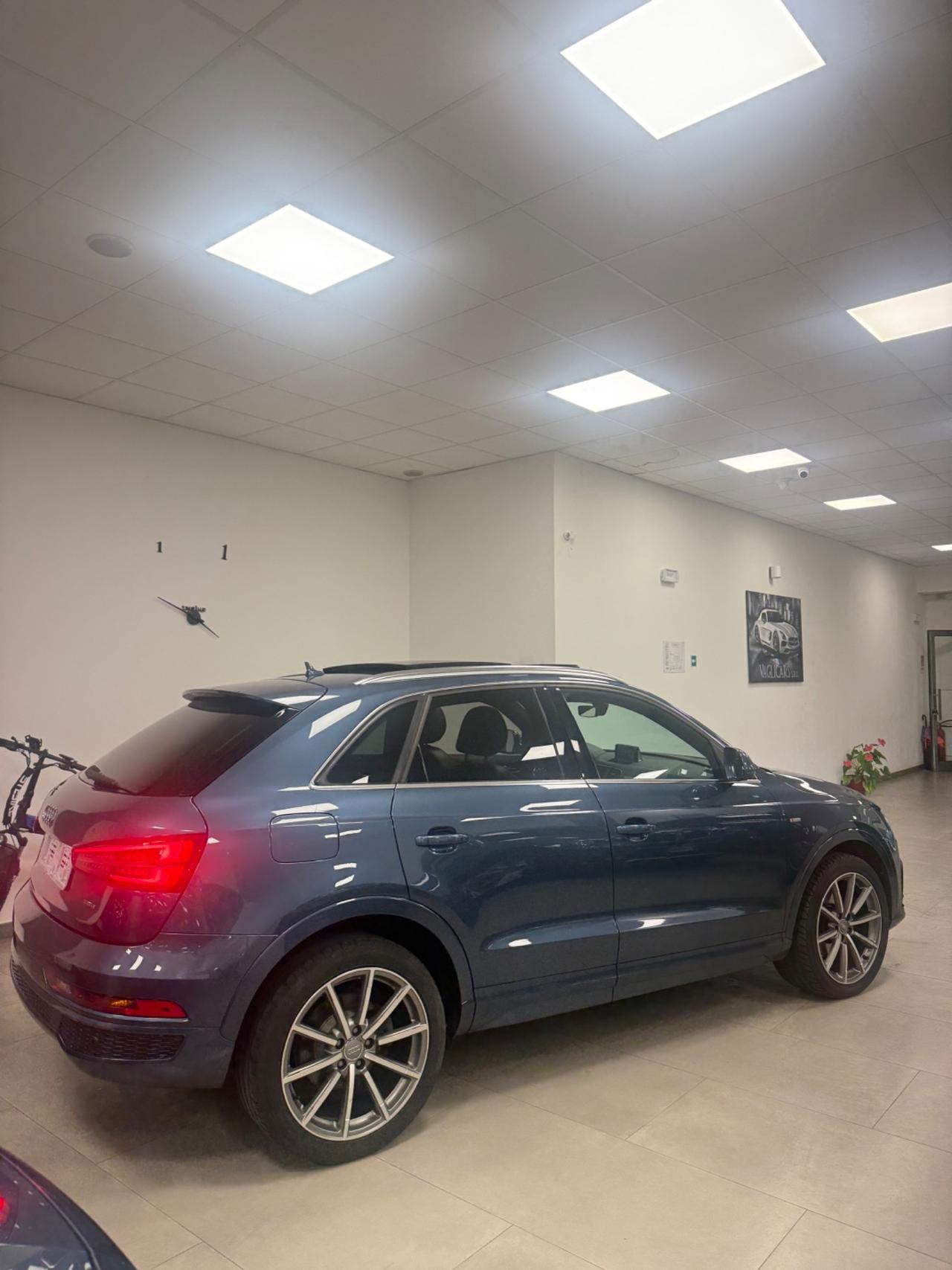 Audi Q3 2.0 TDI 150 CV quattro S tronic Sport