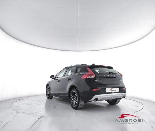 VOLVO V40 Cross Country D2 Business Plus