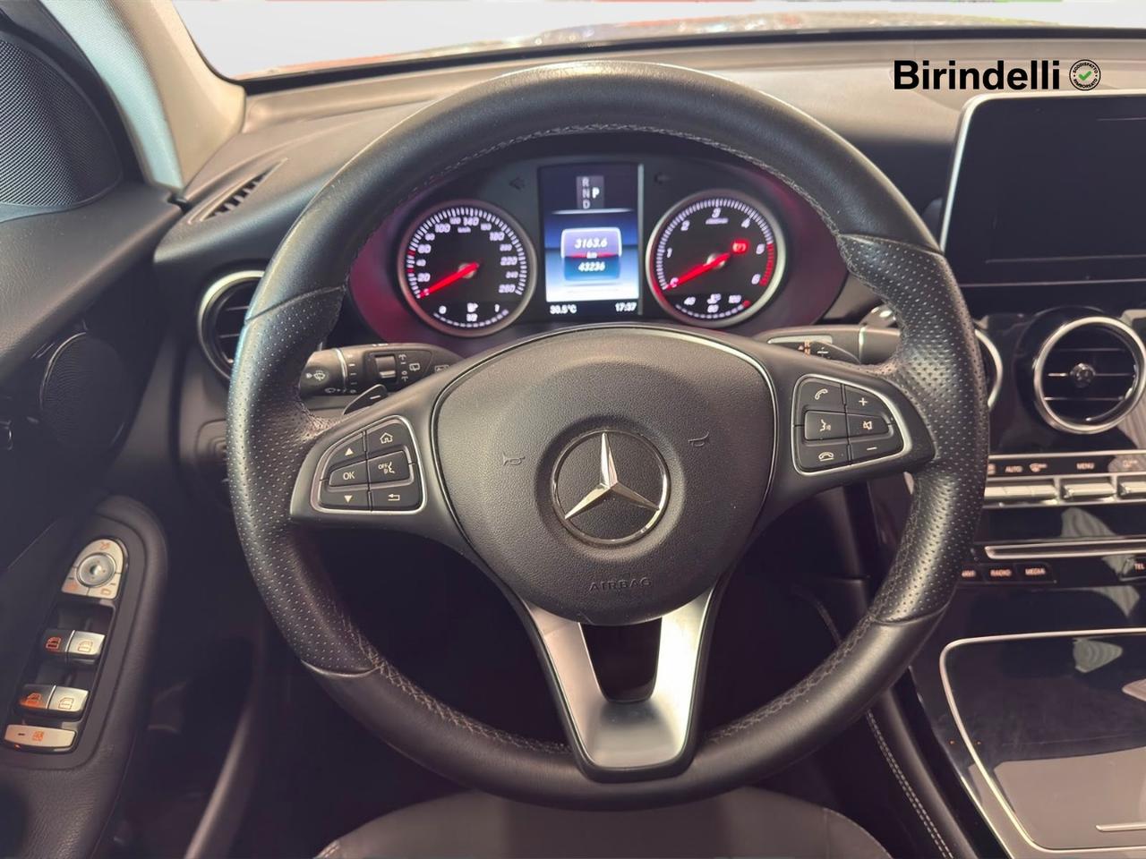 Mercedes-Benz GLC (X253) - GLC 220 d 4Matic Business