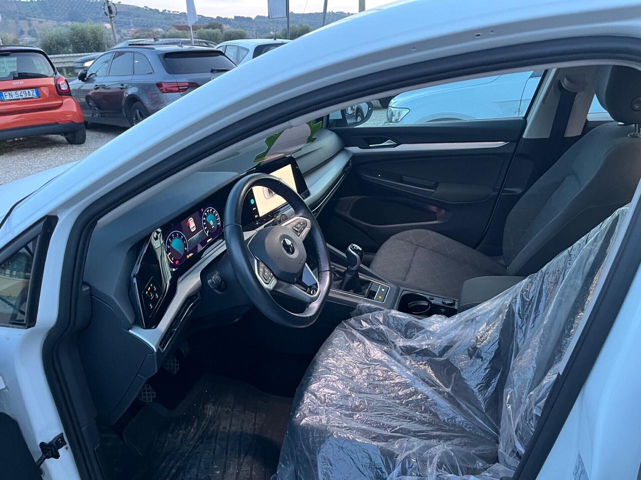 Volkswagen Golf 1.0 TSI EVO Life