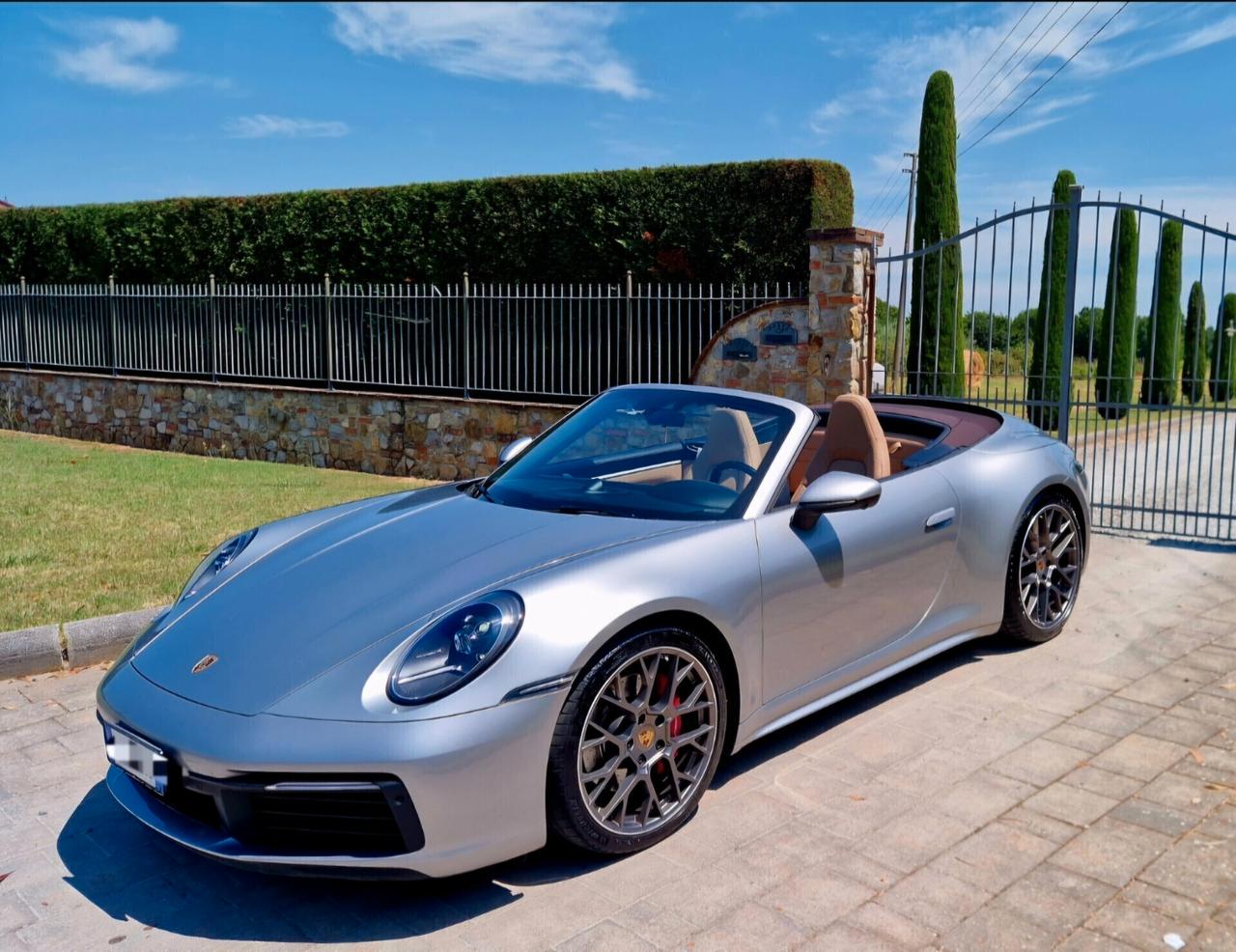 Porsche 992 4S