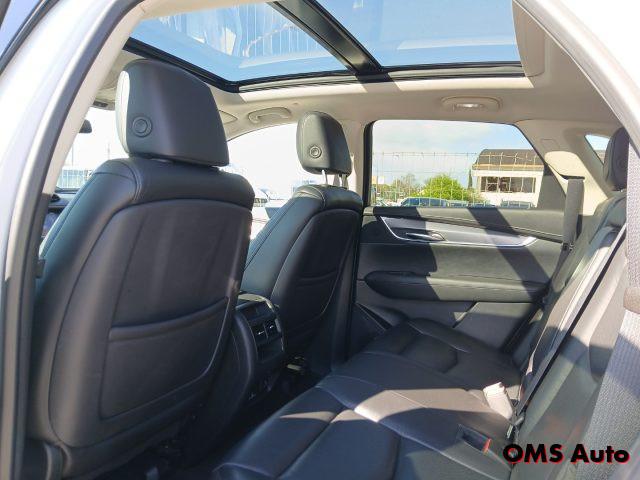 CADILLAC XT5 3.6L V6 AWD AT Premium