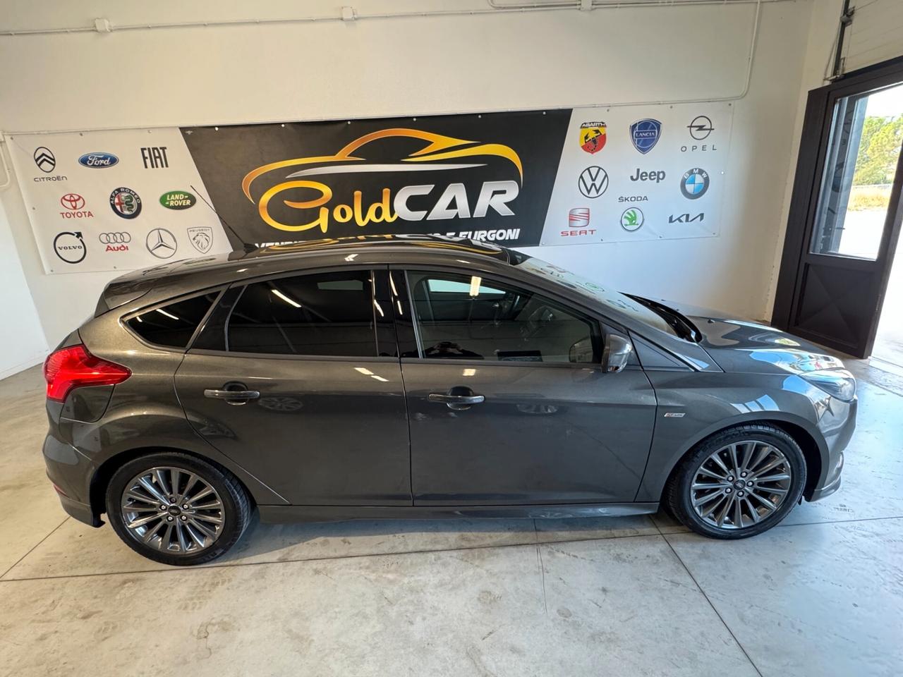 Ford Focus 1.5 TDCi 120 CV Start&Stop ST Line