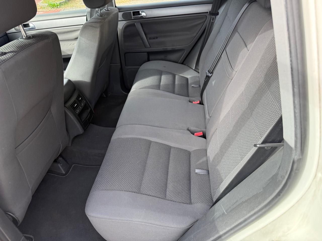 Volkswagen Touareg 2.5 tdi 4x4