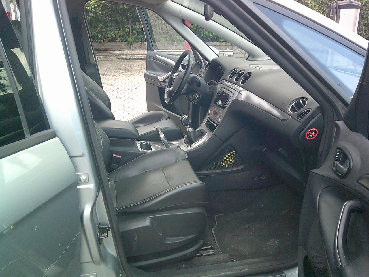 Ford S-Max 2.0 TDCi 140CV Titanium DPF+Pelle+Tetto Panoramico