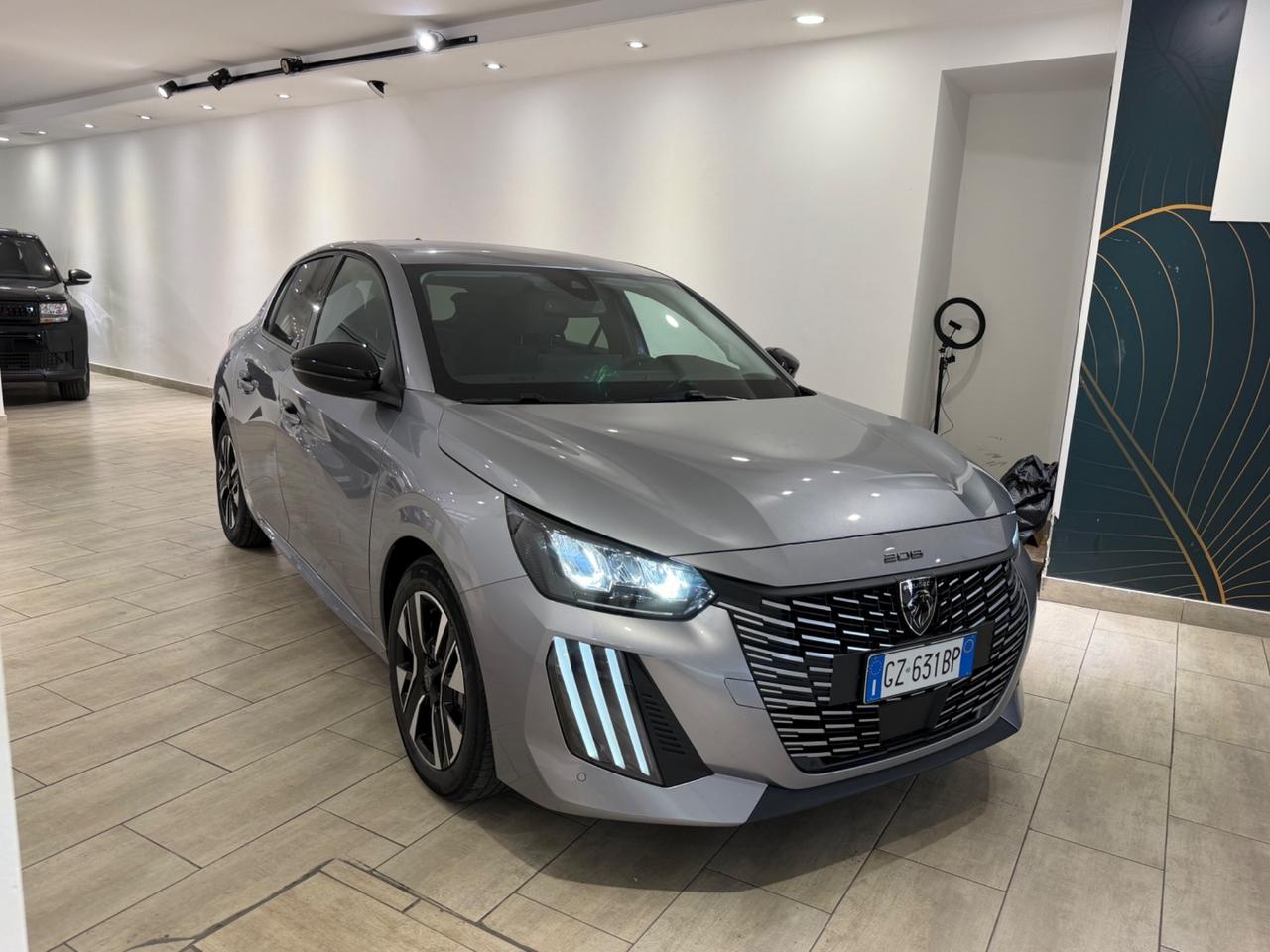 Peugeot 208 1.2 BENZINA 100CV Allure 2025