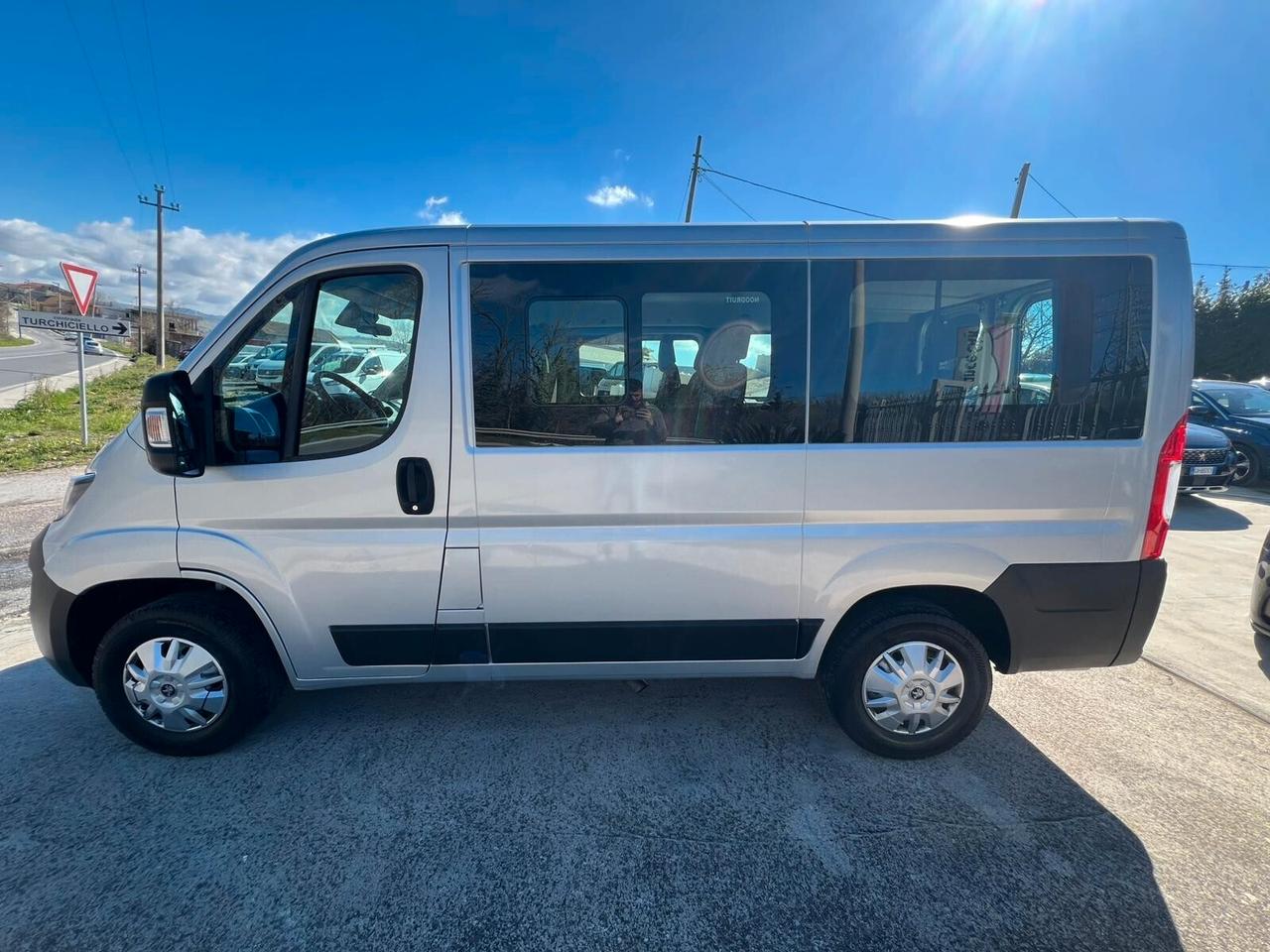 Peugeot Boxer 2.2 140cv 9 Posti