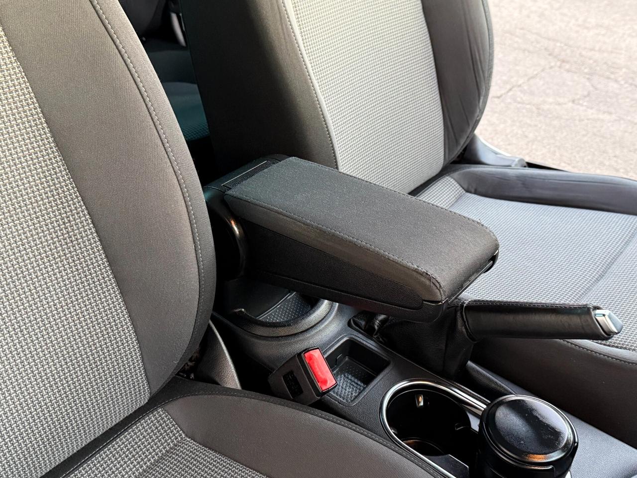 Volkswagen Maggiolino 1.6 TDI 105CV Design - 2013
