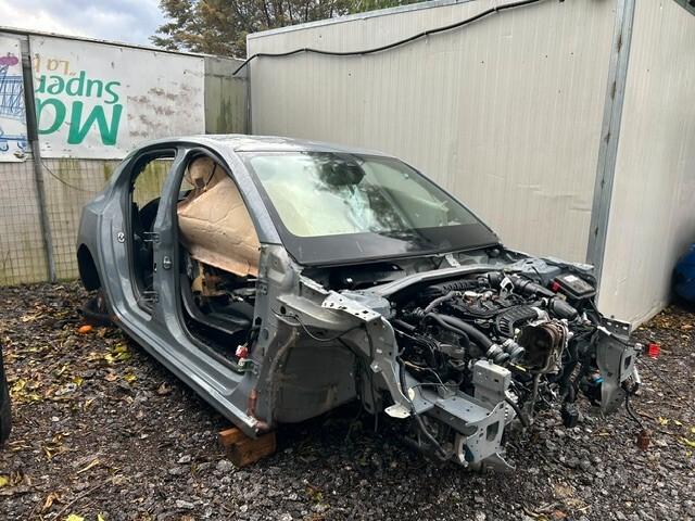 Opel Corsa 2025 1.2 100 CV Edition sinistrata incidentata
