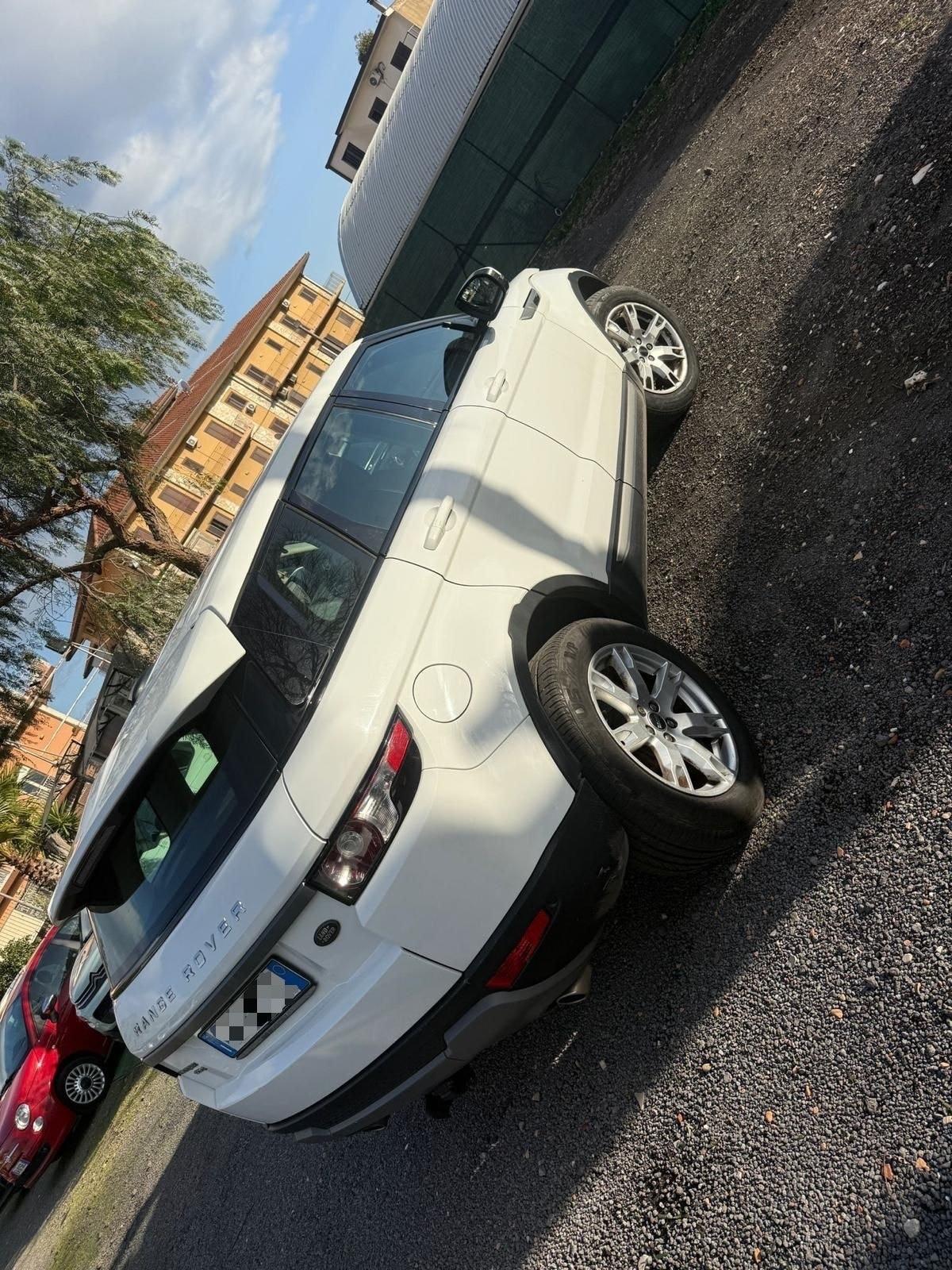 Land Rover Range Evoque 2.2 Sd4 5p. Prestige