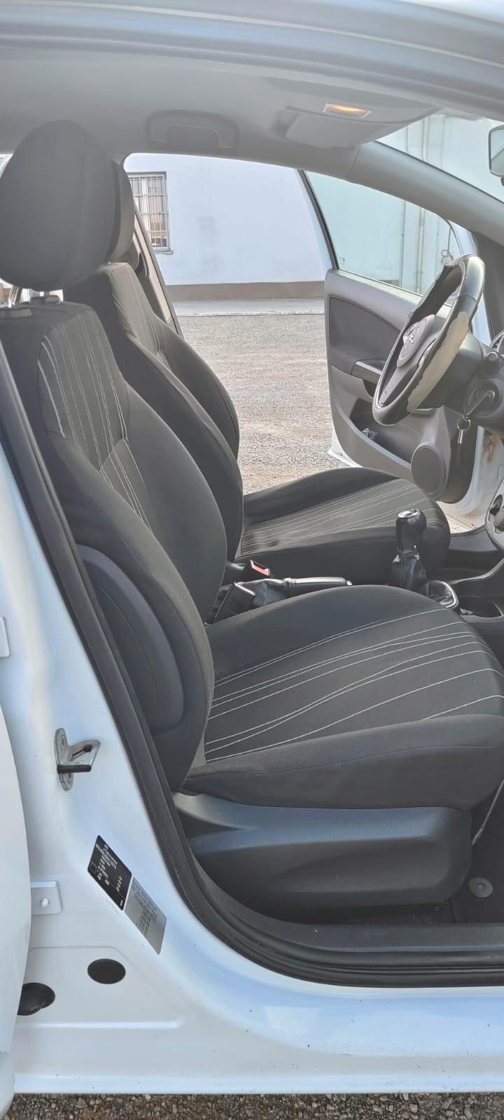 Opel Corsa 1.2 80CV 5 porte GPL-TECH Edition