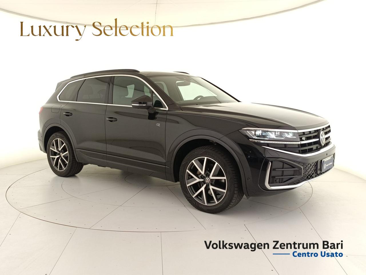 Volkswagen Touareg 3.0 v6 tdi elegance r-line exterior pack 231cv tiptronic