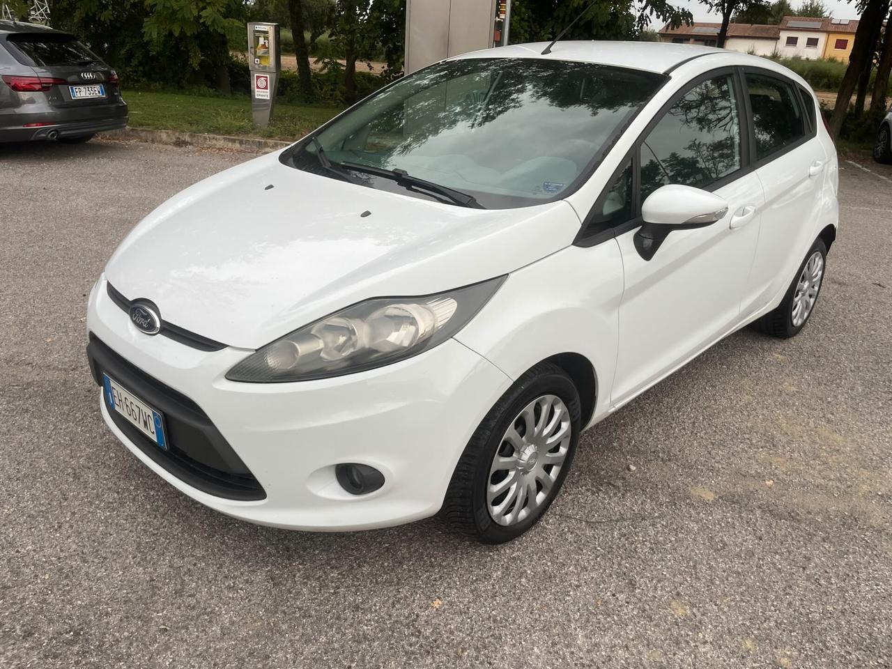 Ford Fiesta 1.4 TDCi 5p. Titanium