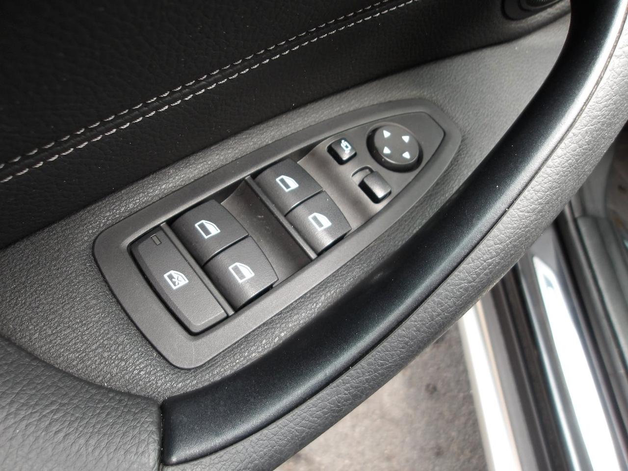 BMW X1 sdrive18d xLine auto my18