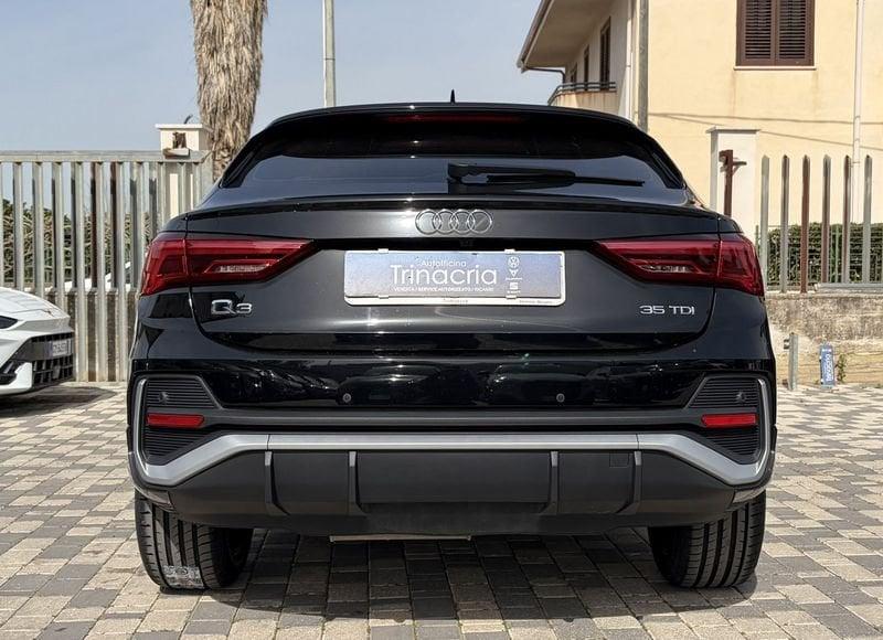 Audi Q3 SPB S Line interno ed esterno 2.0 TDI 150CV S-Tronic 35
