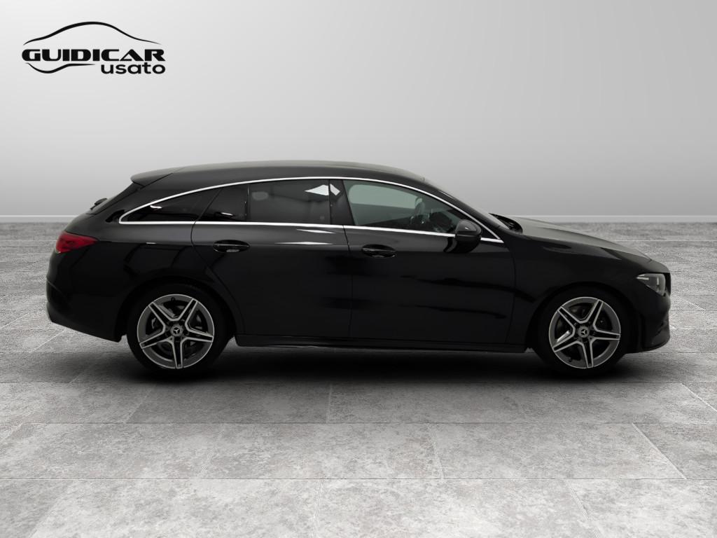 Mercedes-Benz CLA Sh.Brake - X118 - CLA Shooting Brake 200 d Premium auto