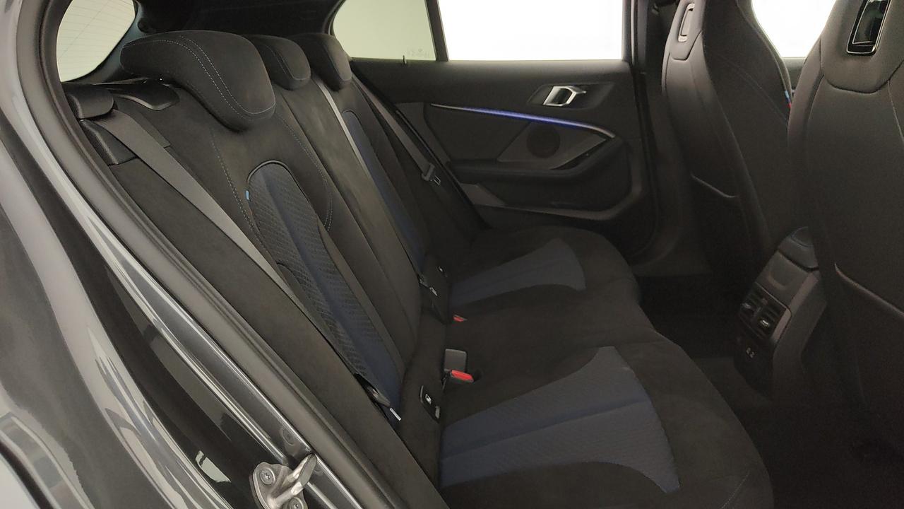 BMW Serie 1 F40 - 120d xdrive Msport auto