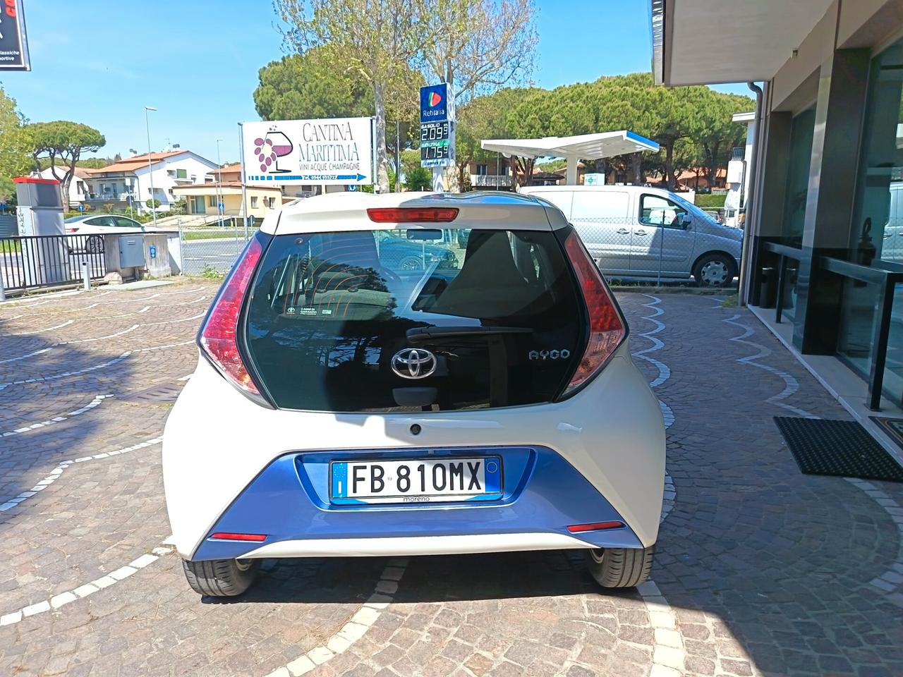 Toyota Aygo 1.0 VVT-i 69 CV 5 porte x-cool