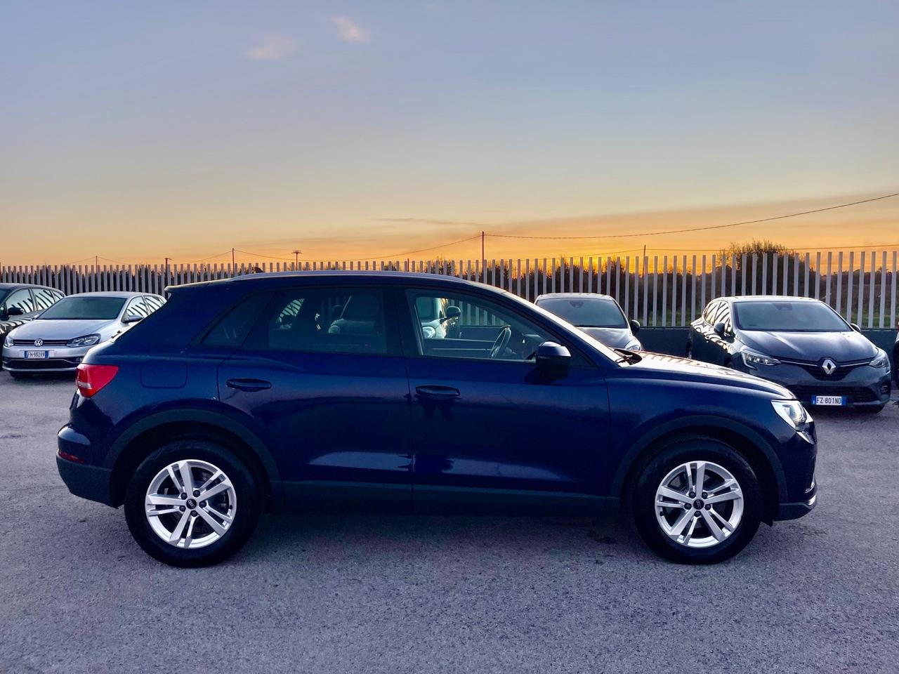 AUDI Q3 35 TDI 150CV STRONIC BUSINESS FULL MY21