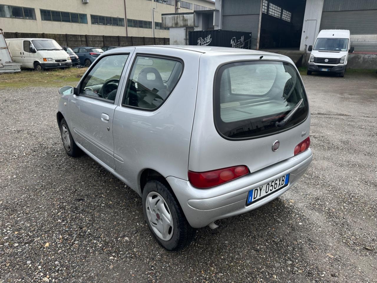 Fiat 600 1.1 Active