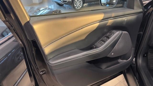 Ford Mustang Mach-E Extended Range 294 CV