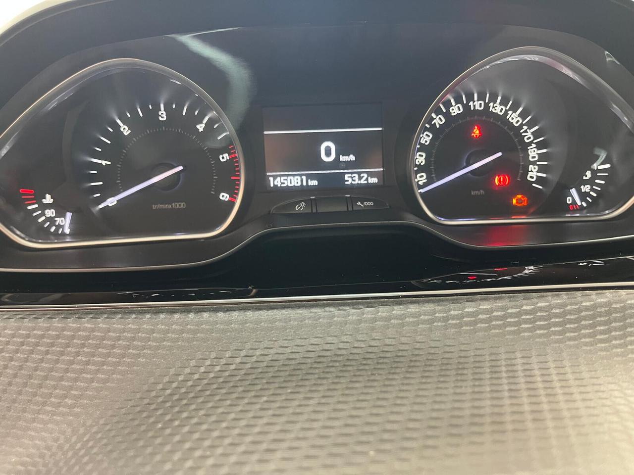 Peugeot 208 BlueHDi 75 5 porte Allure