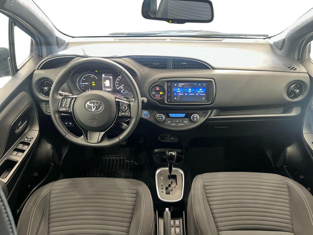Toyota Yaris 5p 1.5 hybrid Trend Red Edition