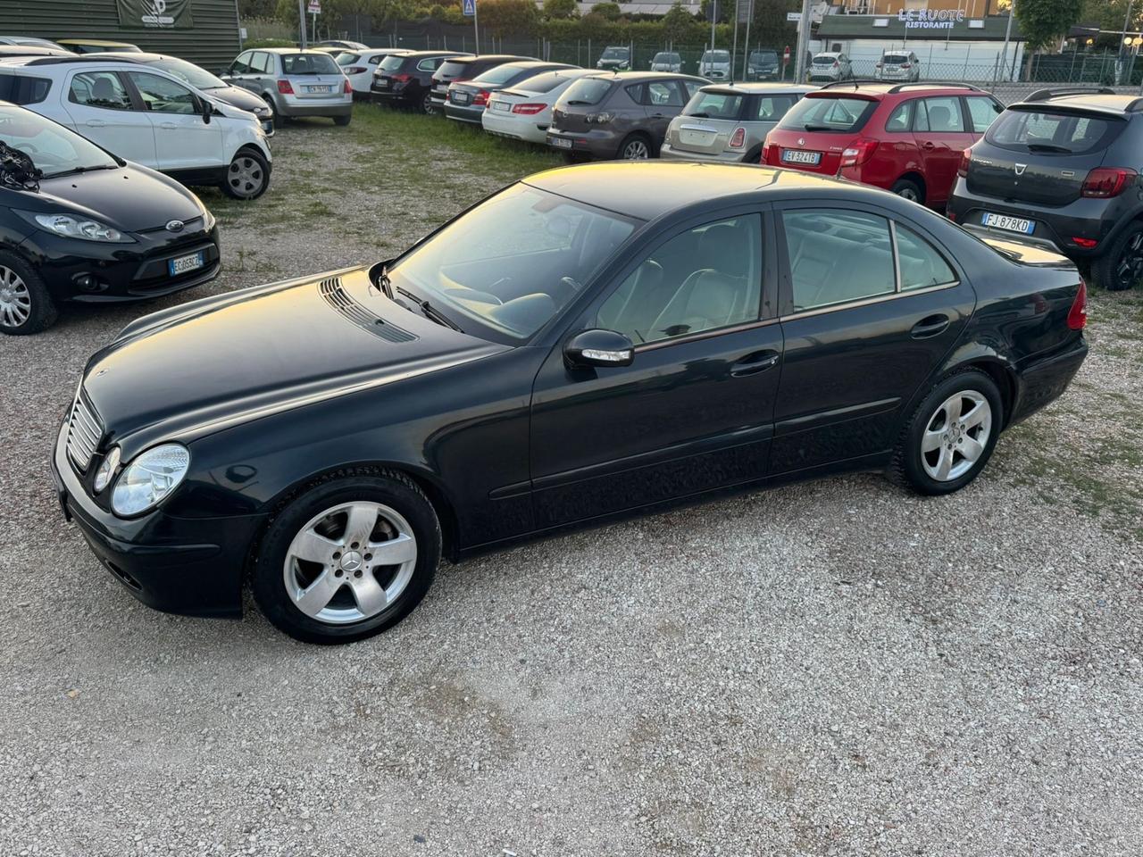 Mercedes-benz E 200 CDI cat Avantgarde