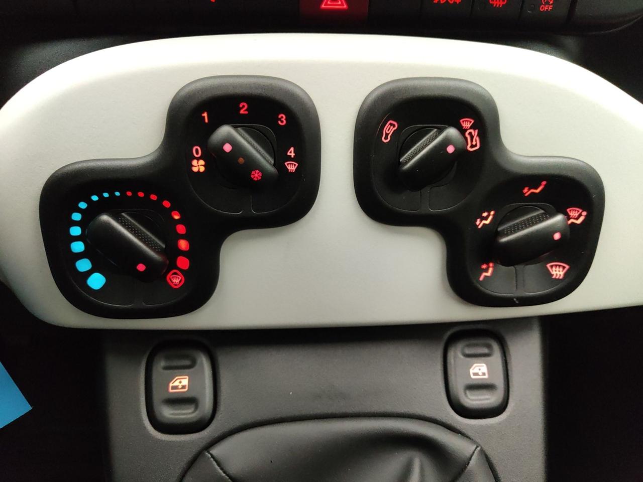 FIAT Pandina III 2024 Cross 1.0 70CV HYBRID CROSS