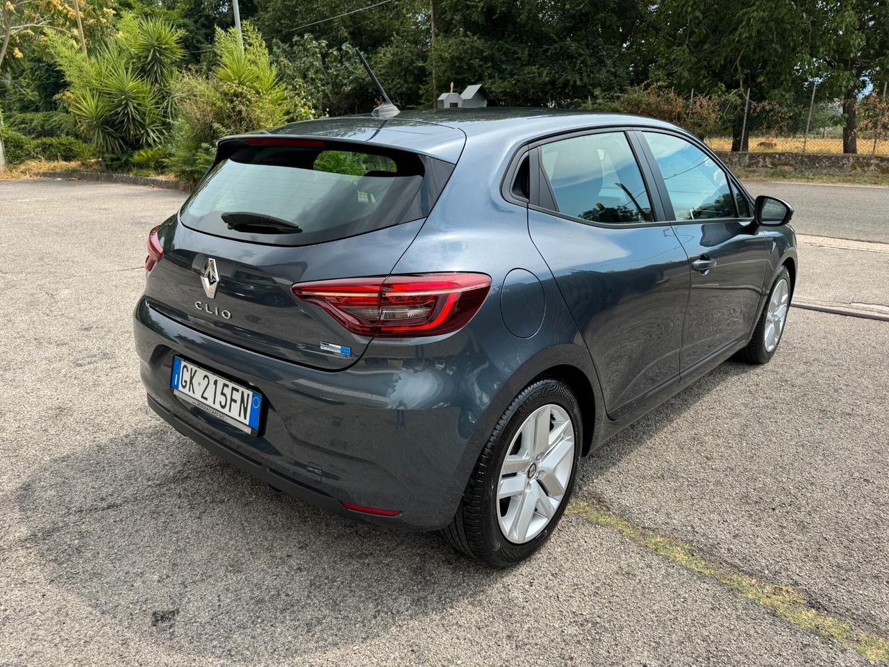 Renault Clio Full Hybrid E-Tech 140 CV 5 porte Intens