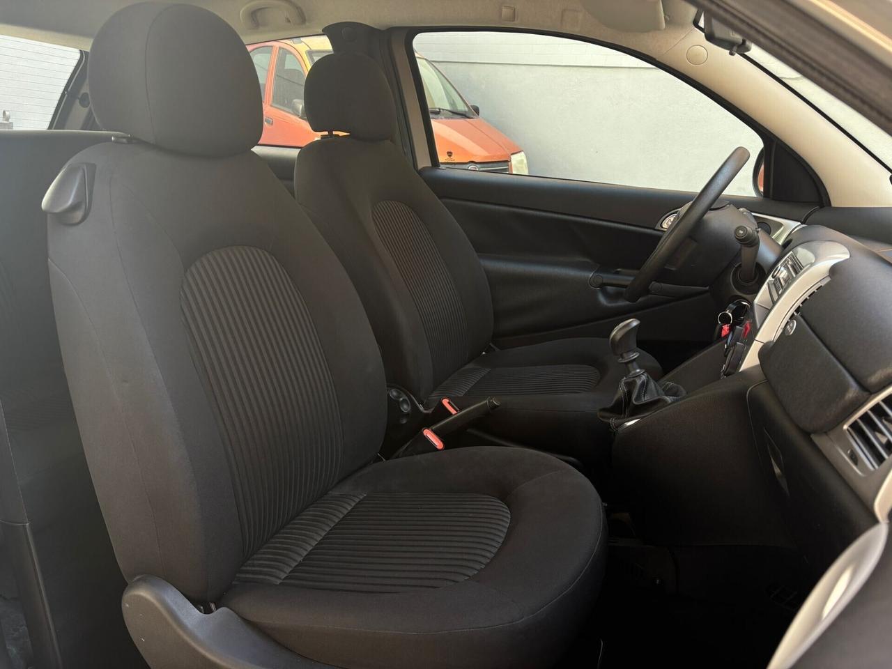 Lancia Ypsilon 1.2 - 19.000 KM ORIGINALI
