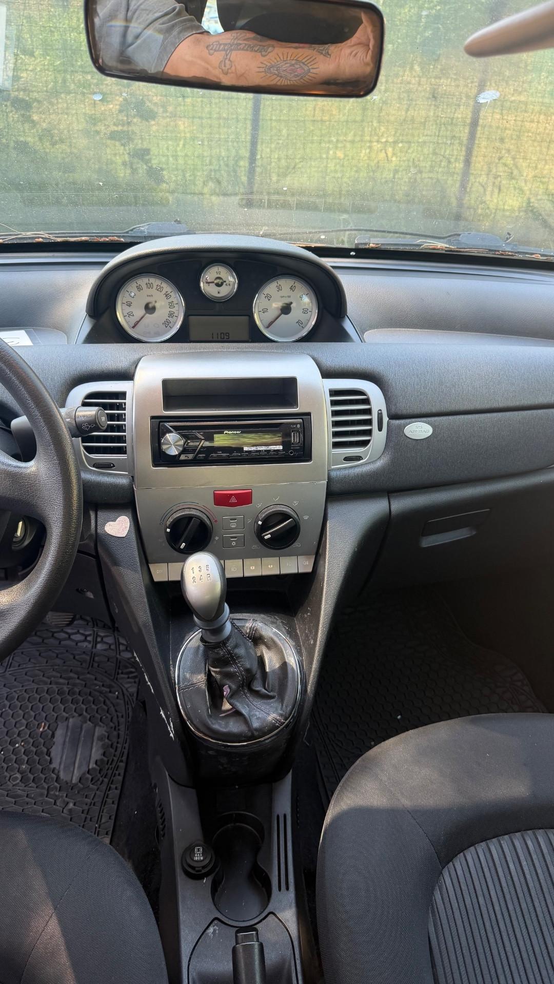 Lancia Ypsilon 1.4 Argento Ecochic GPL