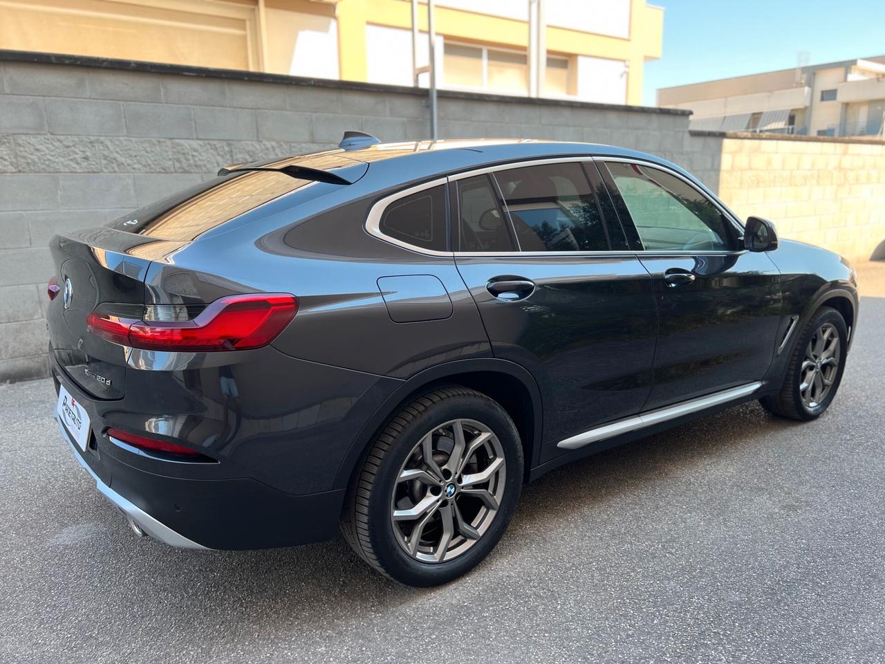 Bmw X4 xdrive20d xLine AUTOM. NAVI/LED/PELLE/19; PERFETTA