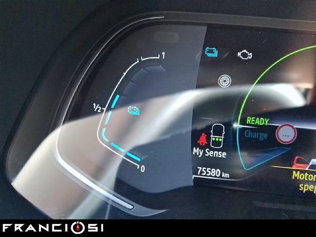 RENAULT Captur 1.6 E-TECH Hybrid Intens Auto