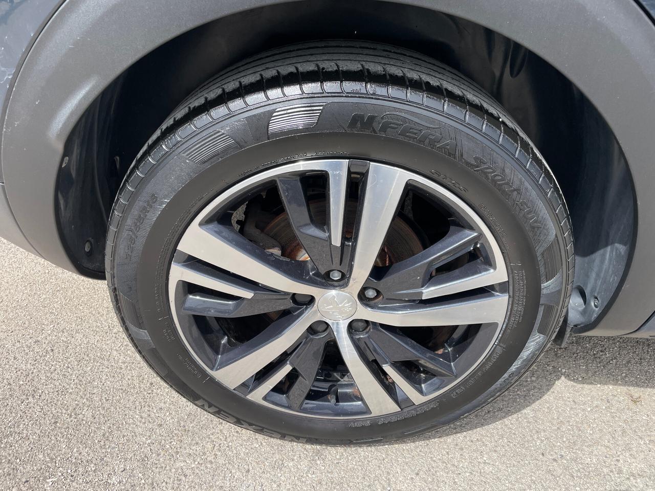 Peugeot 3008 1.5 BlueHDi 130cv Allure