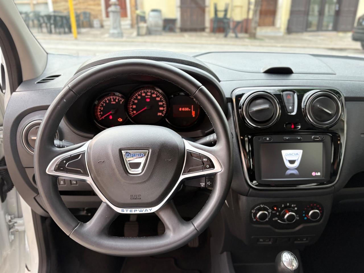 Dacia Lodgy STEPWAY 1.5dCi 7 POSTI AUTOCARRO N1