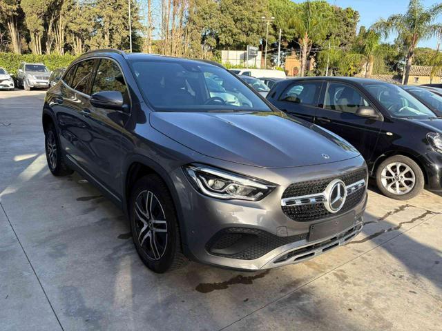 MERCEDES-BENZ GLA 200 d Automatic Sport Plus