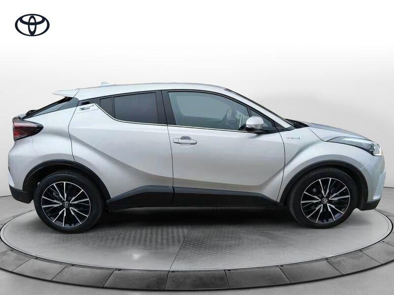 Toyota C-HR 1.8 Hybrid Lounge ECVT 2WD