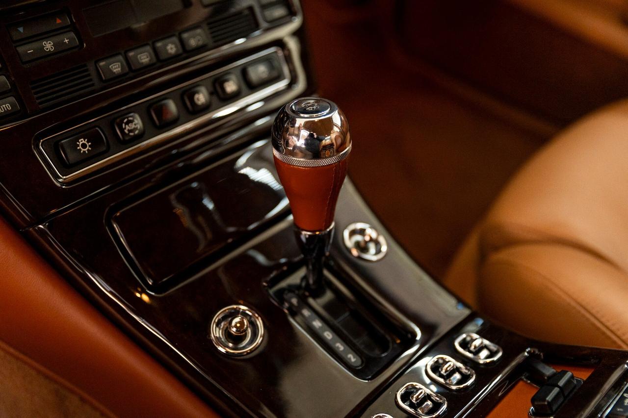 Bentley Arnage Le Mans Series