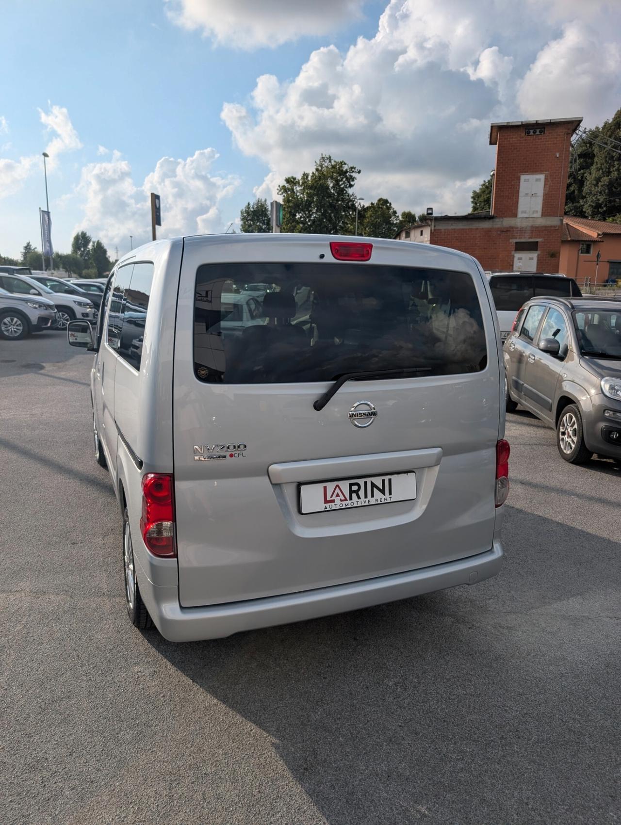7 POSTI Nissan NV200 1.5 dCi 110CV Combi (N1)