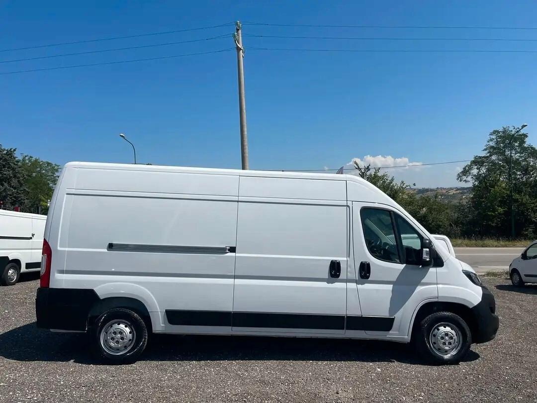 Peugeot Boxer 2.2 BlueHDi 140CV L3H2