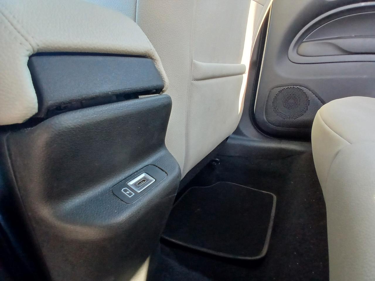 Fiat 600 Hybrid 110 CV DCT MHEV La Prima