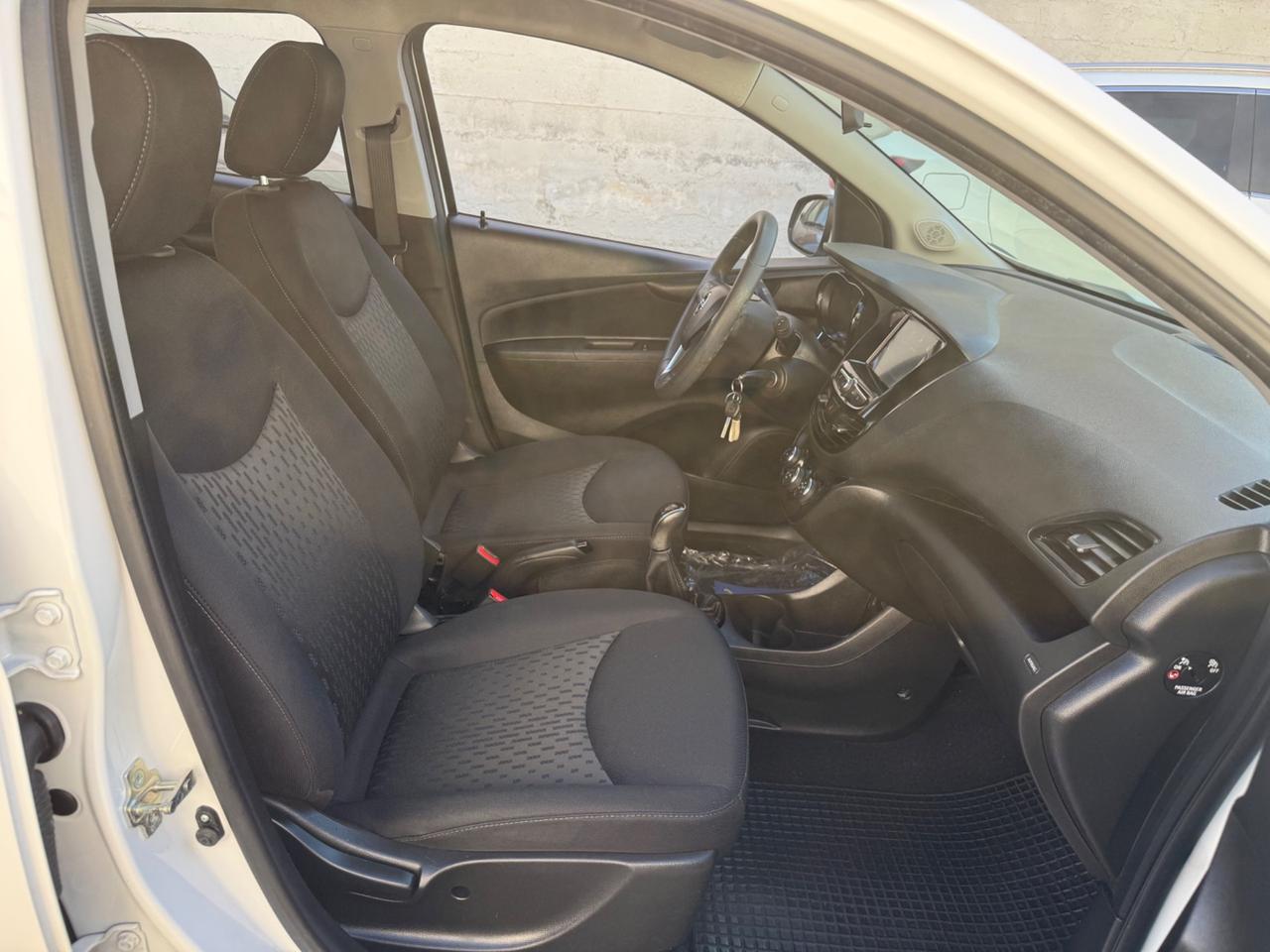 Opel Karl Rocks 1.0benzina - 2018