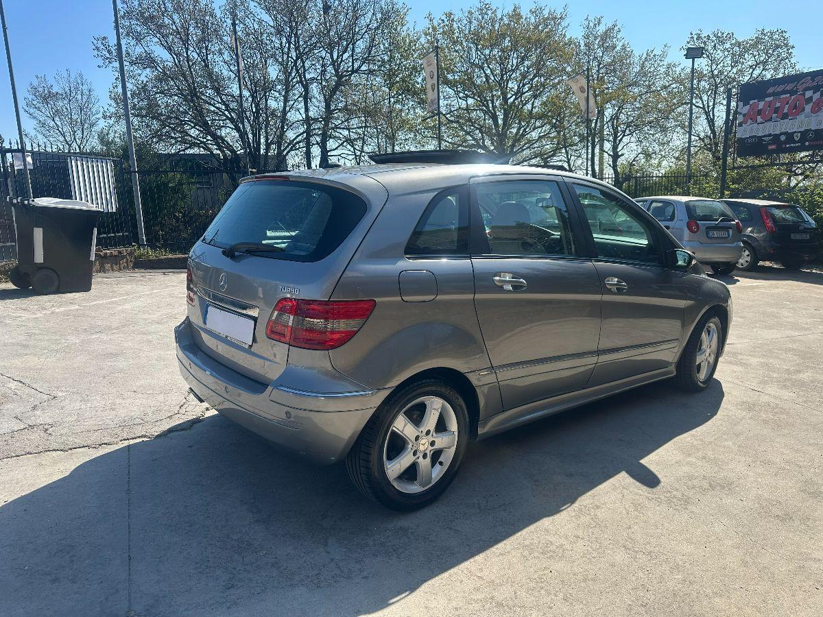 MERCEDES Classe B B 200 turbo Chrome